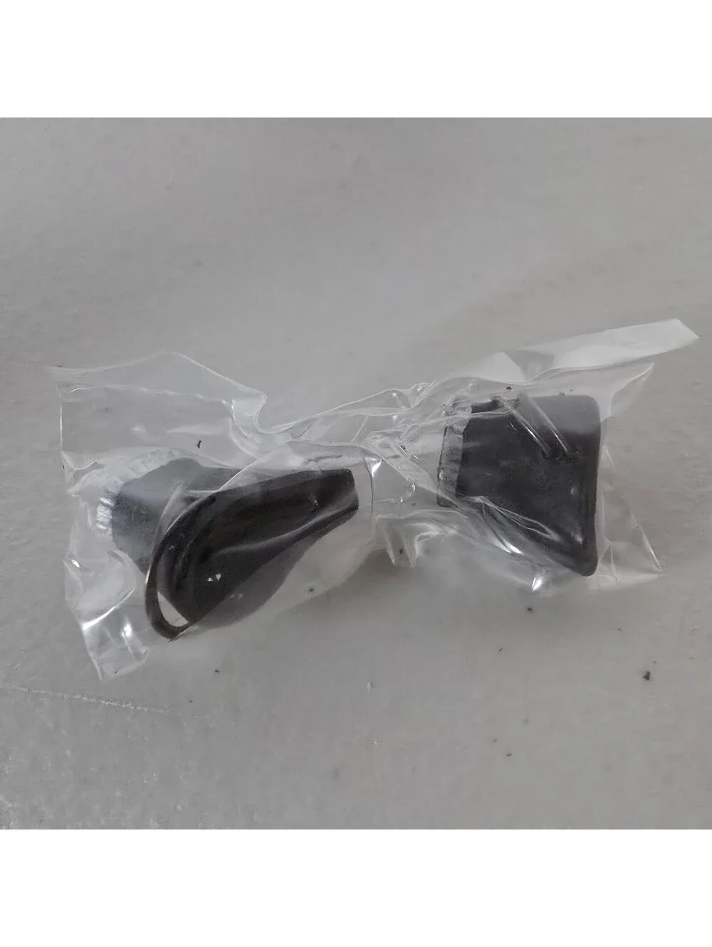DELIVERING COAL FOR THE HEARTH Dept 56 Heritage Village Collection 58326 Retired